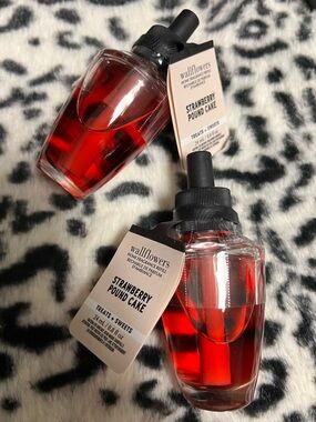 Two Wallflowers Strawberry Pound Cake Fragrance Refill